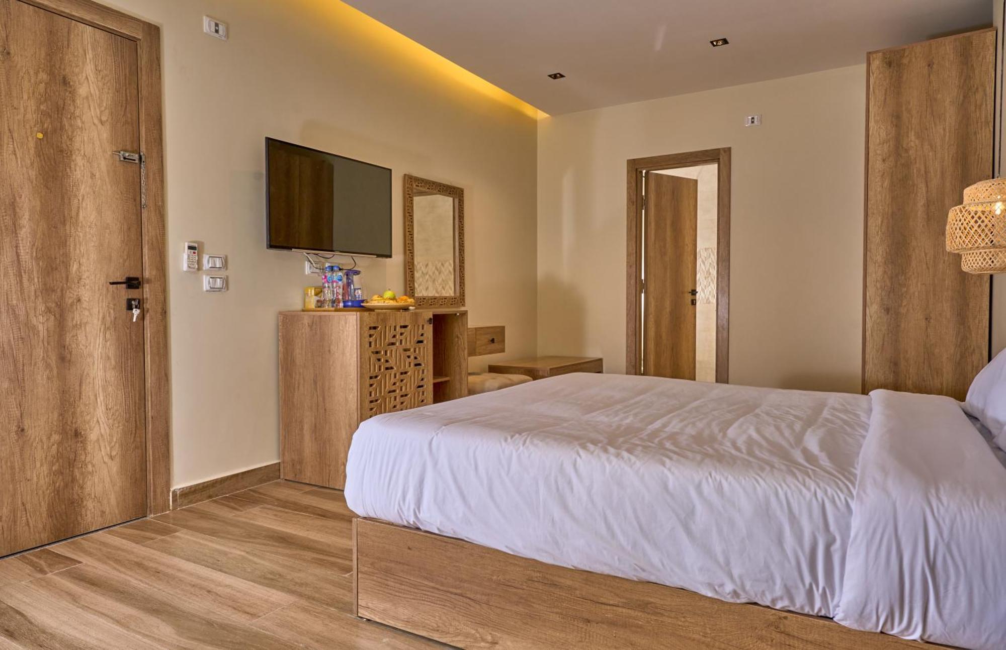 Lotus Inn Kafret el-Gabal 外观 照片
